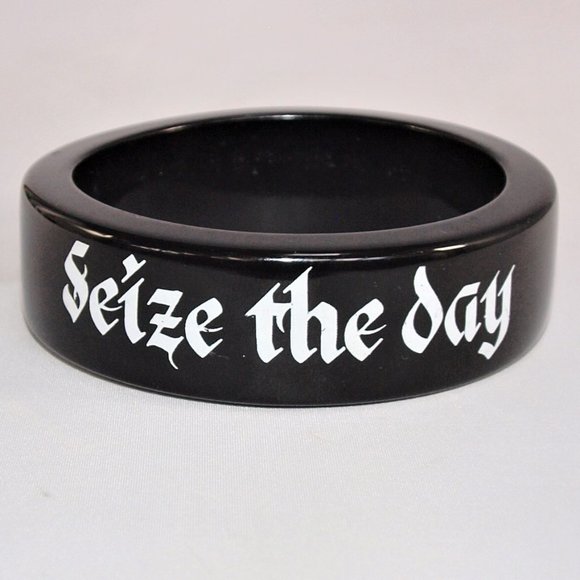 “Seize the Day” Black Acrylic Bangle - Picture 1 of 3